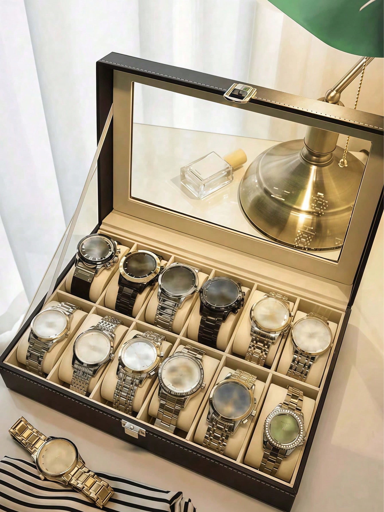 잠금장치가 있는 가죽 시계 상자, 대용량 시계 진열 케 - Watch Display Box 리뷰 및 가격